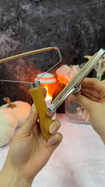 پرزگیر فلزی با دسته چوبی